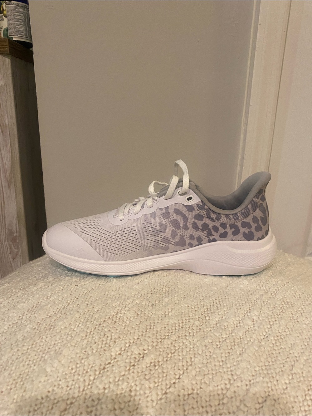 Foot Joy Flex White Leopard Ladies Spikeless Golf Shoe - Picture 8 of 14